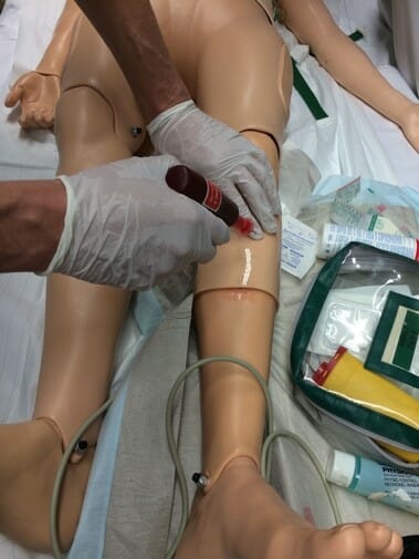 American-Heart-Association-Advanced-Cardiovascular-Life-Support-ACLS-002 Ausbildung + Training
